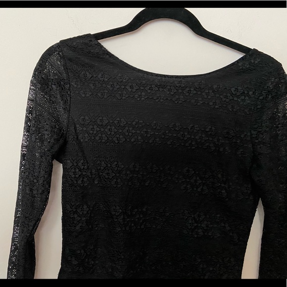 Mary Jane USA Crop Top Long Sheer Sleeves in Black Size ~M - Picture 8 of 9